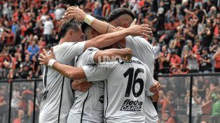 Colón calentó la previa del duelo crucial ante Defensores de Belgrano en las redes