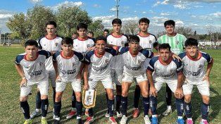 Por el Torneo Apertura, Ateneo Inmaculada derrotó a Universidad en cancha de Ciclón Racing.