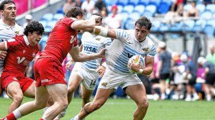 Los Pumas Seven debutaron en Sydney con una victoria ante el seleccionado de Canadá.