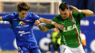 Alavés, con presencia argentina, goleó por la Copa del Rey a Deportivo Murcia.