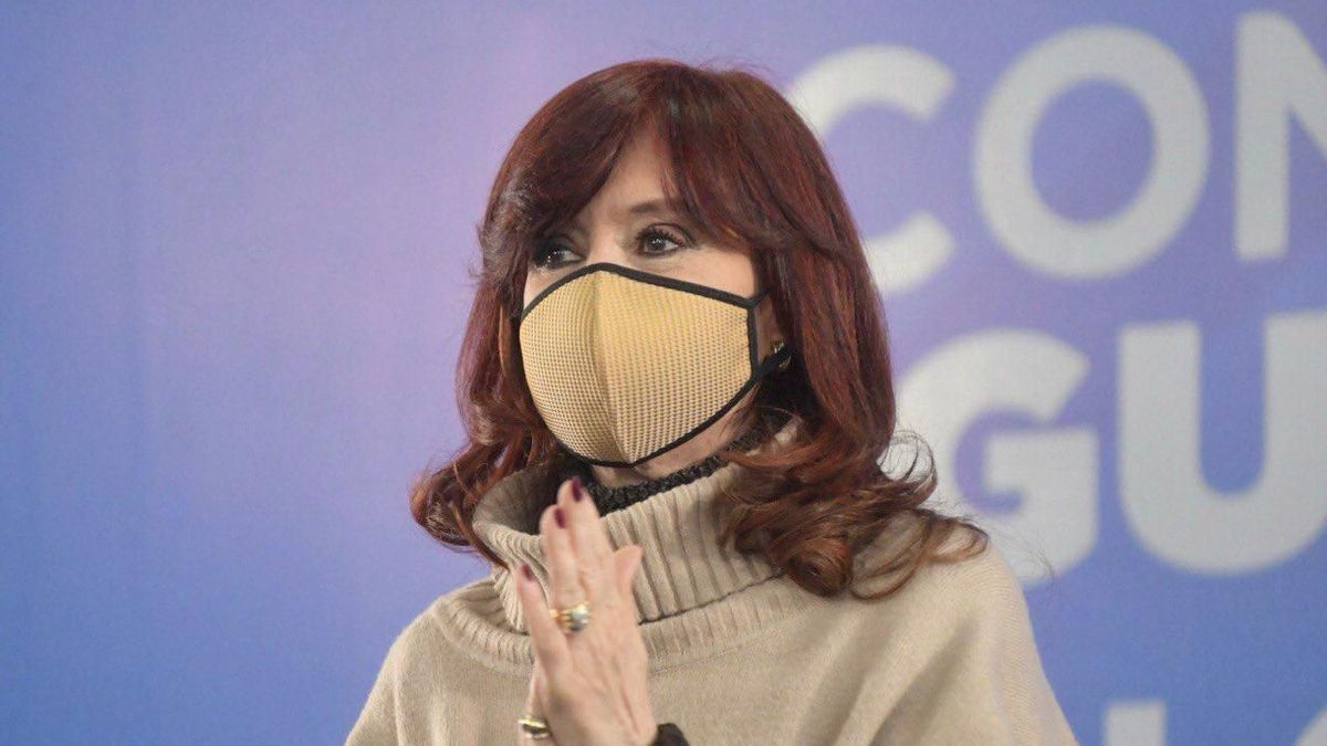 Cristina Le Pidió Al Macrismo Un Debate Serio Sobre La Deuda Que Tomó Del Fmi 1222