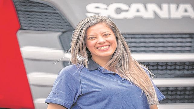 Plena felicidad. Mi sueño siempre fue ser camionera