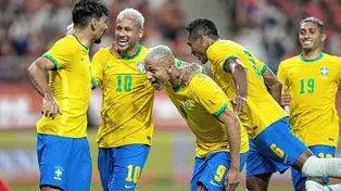 Los jugadores de Brasil festejan uno de los goles ante Corea del Sur.