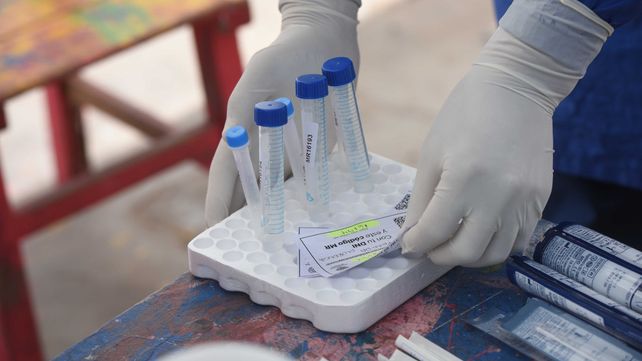 Argentina quedó a un paso de los 900 mil contagios de coronavirus