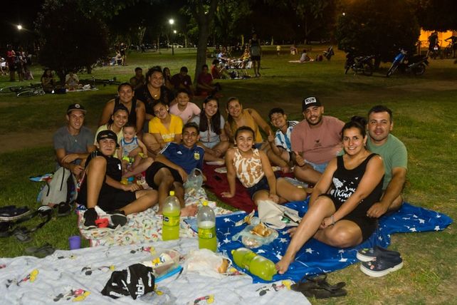 En el emblemático corazón del parque Independencia habrá música en vivo.