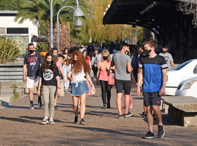 Buscan reducir al mínimo la circulación de gente en las calles para evitar la proliferación de contagios.