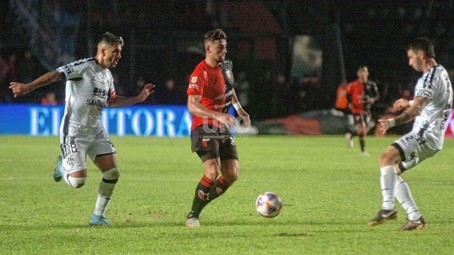 Santiago Pierotti se va de Colón para pasar al Lecce de Italia.&nbsp;