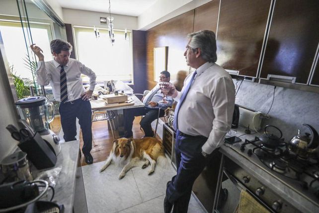 Alberto Fernández tuiteó en la previa del traspaso de mando