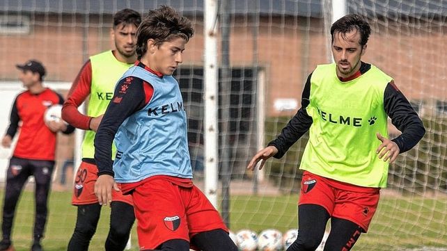 El plantel de Colón tuvo un rebrote de Covid-19 y Domínguez tiene problemas para armar el equipo del debut.&nbsp;