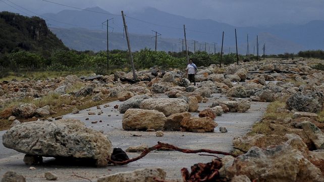 El huracán Matthew devastó Haití y castigó a Cuba en su camino hacia Bahamas y Florida