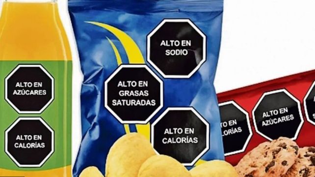 El objetivo de la Ley de Etiquetado Frontal de Alimentos es informar y advertir de manera clara a los consumidores sobre los alimentos que ingieren.