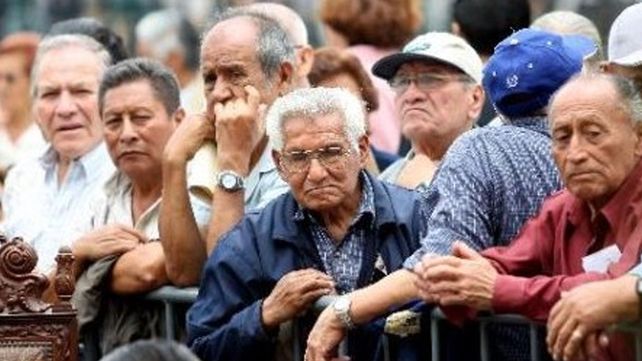 Reparación Histórica: más de 84 mil jubilados santafesinos cobraron con aumento en junio