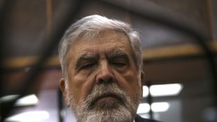 Julio De Vido fue internado a causa de&nbsp;“una fuerte y prolongada arritmia”.
