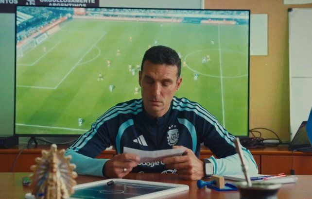 Scaloni anunció a los 26 convocados, con Messi y Lo Celso, y sin Acuña, Buendía ni Mastantuono