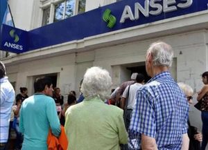 Jubilaciones: subirán 12,11% y la mínima será de $ 29.062