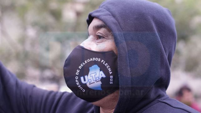 UTA: choferes acordaron aumento de 37