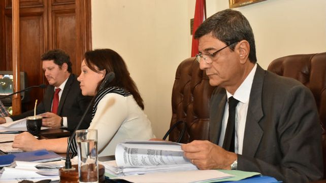 Debate caldeado. Hago personalmente responsables a todos los que voten este anexo