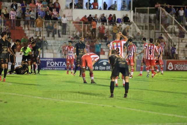 Atlético Paraná está al borde del descenso
