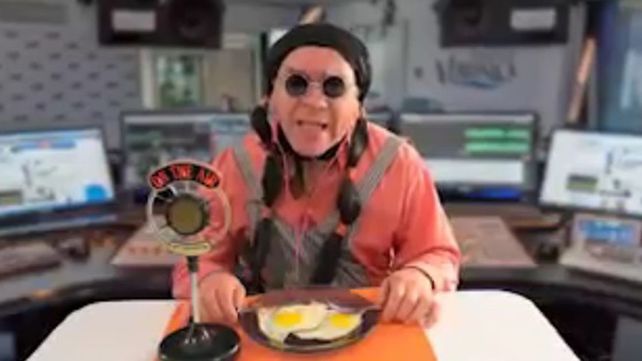 Leguízamo nos deja con los ¡Huevos al plato!