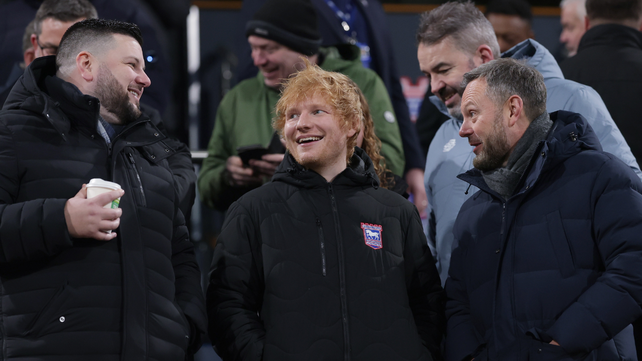El cantante suele ver los partidos de Ipswich desde las tribunas, cuando no se encuentra de gira.