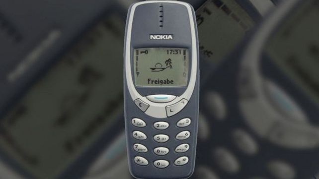 Vuelve el Nokia con su tradicional viborita