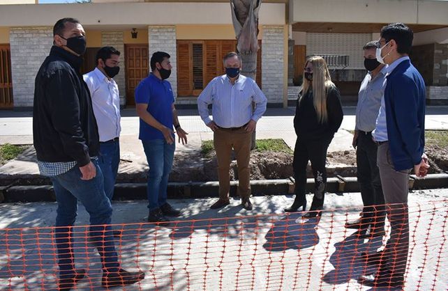 El senador provincial Felipe Michlig visitó la ciudad de Ceres en donde se reunió con la Intendenta Alejandra Dupouy