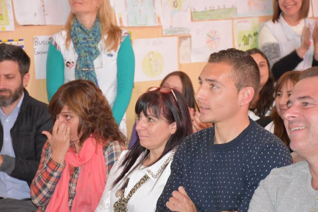 Marco Ruben fue homenajeado en su escuela de una manera tan particular como emocionante