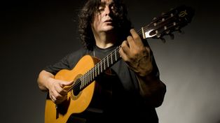 El guitarrista Luis Salinas presentará su disco quíntuple en Rosario. La cita es este sábado 10 en Sala Lavardén