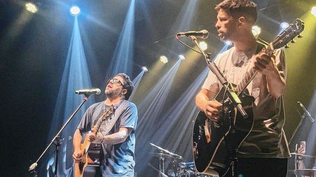 Cruzando el Charco deslumbró en Paraná con un show a sala llena.