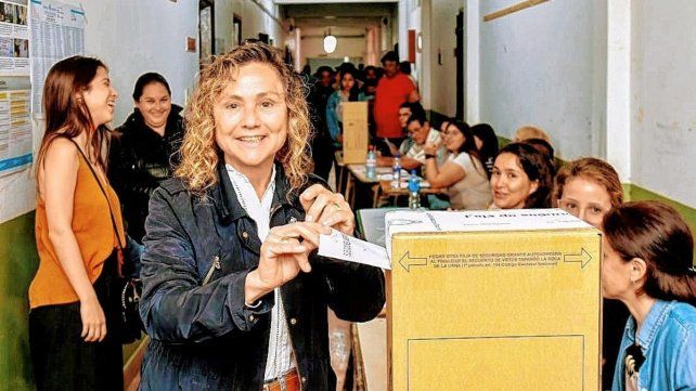 Isa Castagnino se convirtió en la nueva intendenta de Victoria.