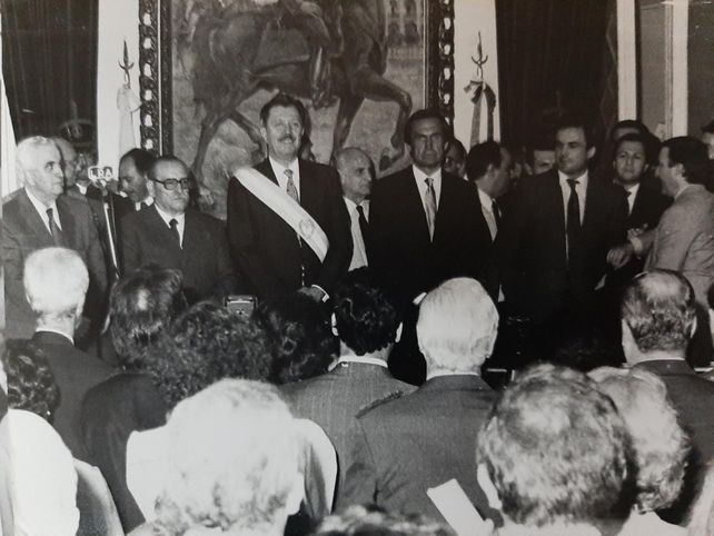 A nueve años de dejar la Fórmula 1, Reutemann saltó a la política y fue gobernador