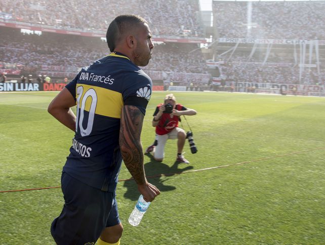 Tevez se va de Boca: juega su último partido ante Colón
