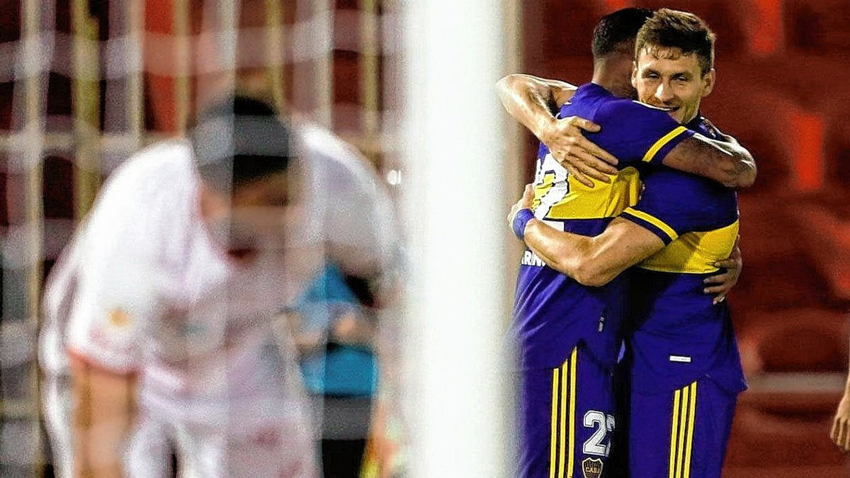 Boca le ganó a Huracán y dio un gran paso a la clasificación