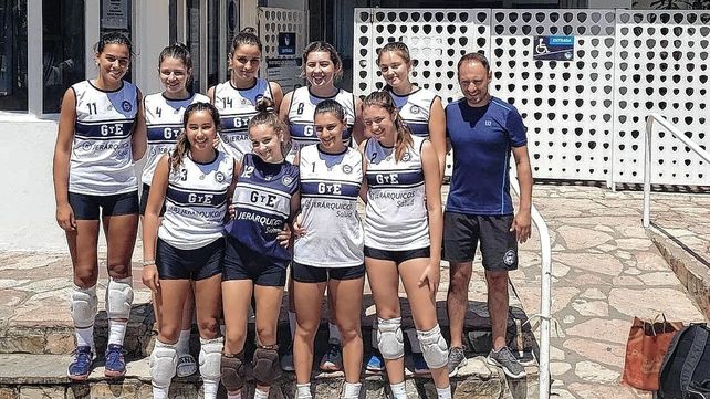 Gimnasia y Esgrima fue uno de los elencos santafesinos que participó del torneo de Rowing.