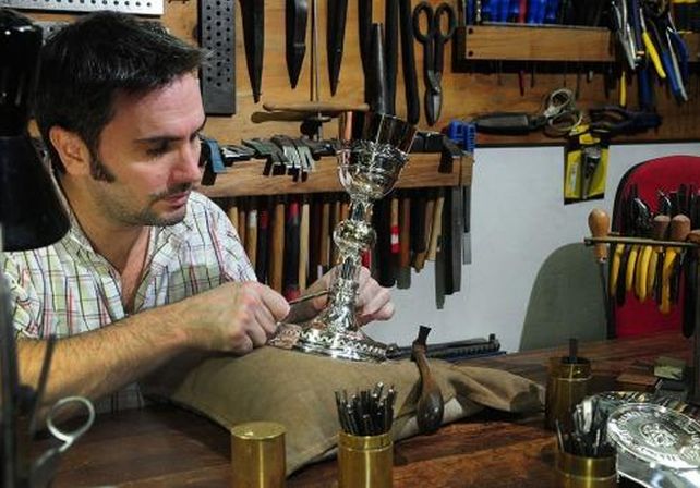 El cáliz que usará Francisco en EEUU fue hecho con elementos donados por fieles
