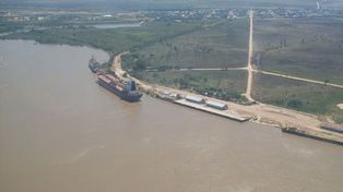 Estratégico. El de Ibicuy es un puerto natural de 32 pies de calado.