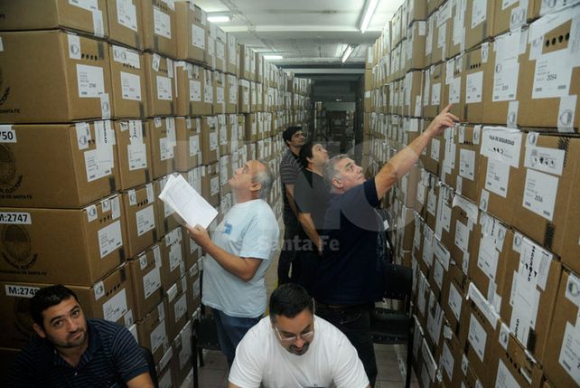 Ya se escrutó más del 35% de las mesas