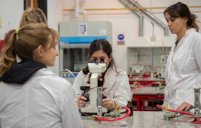 La UCEL apuesta a la innovación en tecnología y ciencia para reconvertir uno de sus inmuebles.