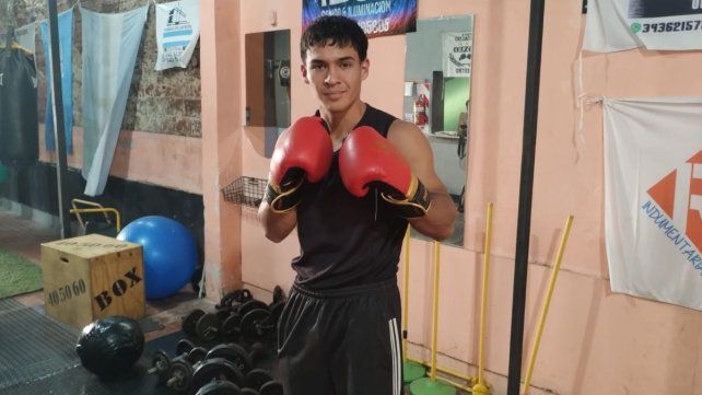 En el Club San Agustín el paranaense José Luis Suárez intentará conquistar el cinturón de la categoría Hasta 69 kilos de la Federación Entrerriana de Box.