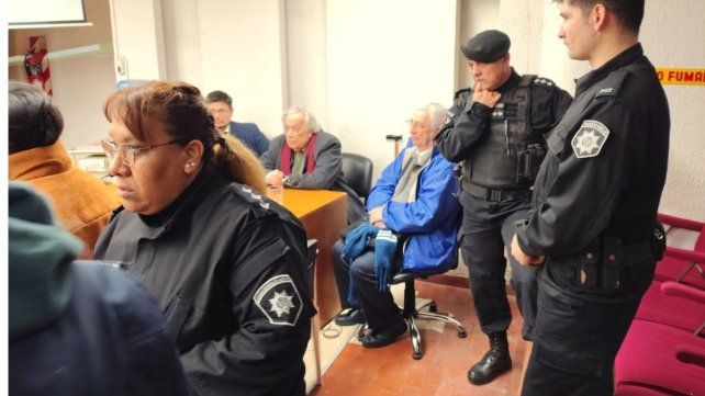El exdirector de la escuela religiosa de Venado Tuerto fue condenado a 15 años de prisión El exdirector de la escuela religiosa de Venado Tuerto fue condenado a 15 años de prisión