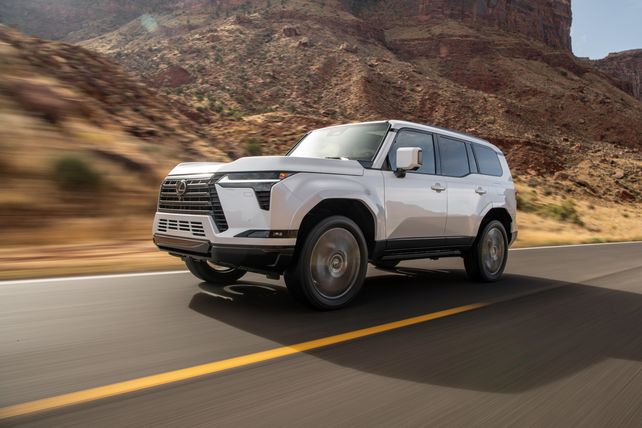 El nuevo Lexus GX 550 Luxury está equipado con un potente impulsor naftero V6
