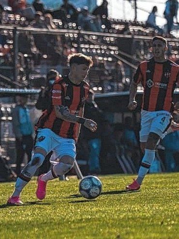 Patronato no pudo con Temperley y empató sin goles en el estadio Grella