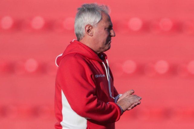 El aura de Madelón ilumina a Unión en la goleada ante Instituto