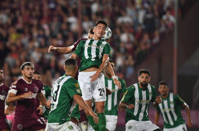 Banfield lo empató en el final.