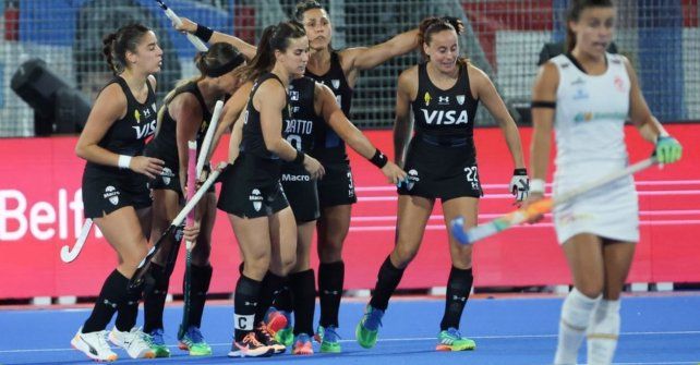 Las Leonas tuvieron un arranque de partido demoledor y lograron un triunfo clave.