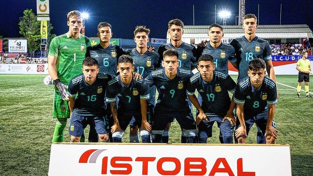 Con Tomás González