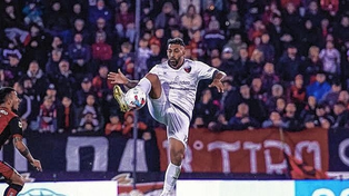 La Liga Profesional le dejó un mimo al goleador de Colón