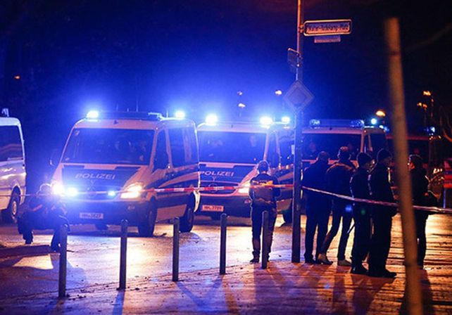Encontraron una ambulancia con explosivos cerca del estadio donde iban a jugar Alemania y Holanda