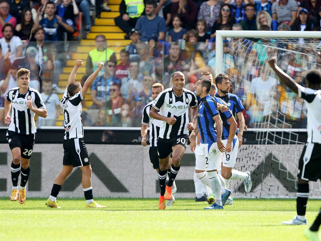 El Udinese venció al Inter y llegó a la punta de la Serie A