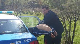 La Carbonilla: dos aprehendidos tras una pelea con arma blanca que terminó con un incendio